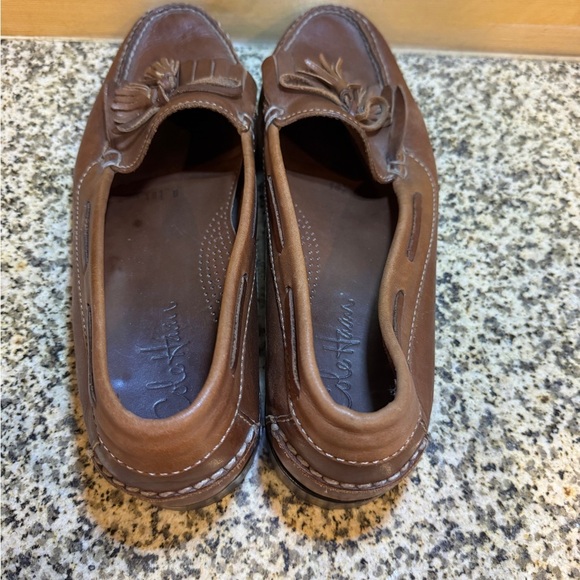 Cole Haan Men’s 10.5 Saddle Brown Kilt Leather Tassel Loafers - Picture 5 of 13